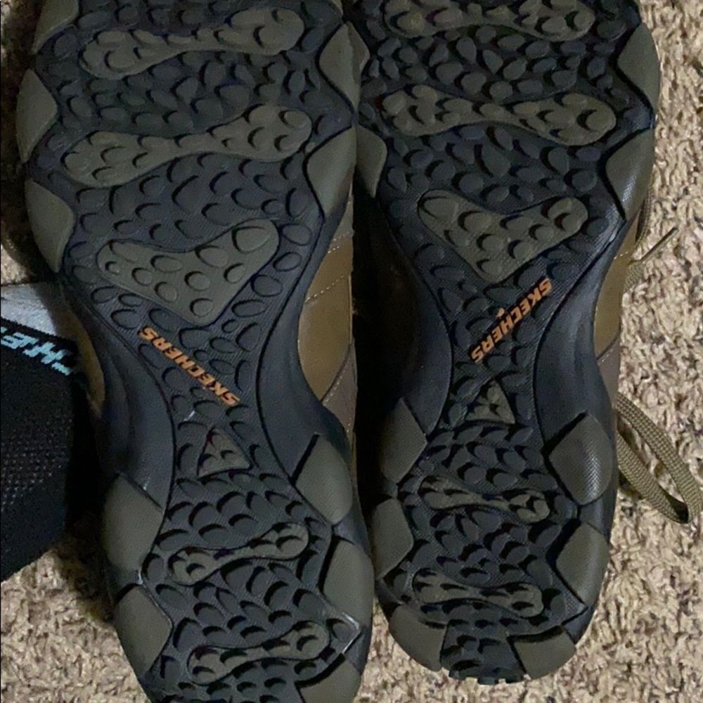 Skechers shoes - Picture 2 of 5